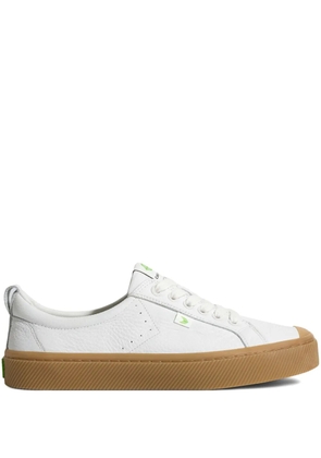 Cariuma Oca Low leather lace-up sneakers - White