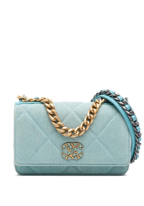 CHANEL Pre-Owned 2021 Denim 19 Wallet on Chain satchel - Blue