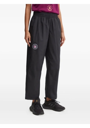 Under Armour elasticated logo track pants - Black