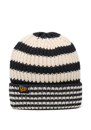 NEW ERA CAP striped knitted beanie hat - Blue