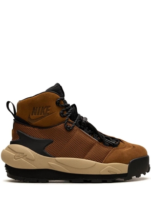 Nike x sacai Magmascape 'Light British Tan' sneakers - Brown