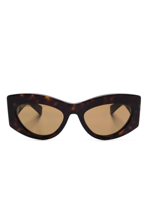 Gucci Eyewear cat eye-frame sunglasses - Brown