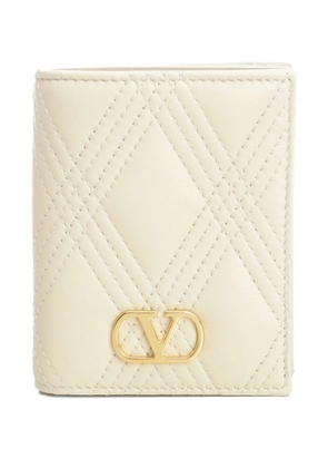 Valentino Garavani quilted VLogo wallet - Neutrals