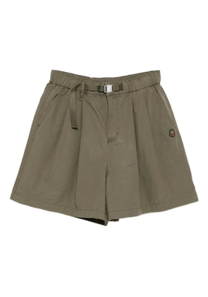 FINGERCROXX logo-patch shorts - Green