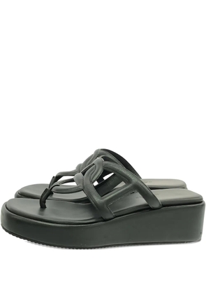 Hermès Pre-Owned leather platform sandals - Green