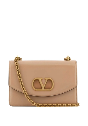 Valentino Garavani VLogo-plaque shoulder bag - Neutrals