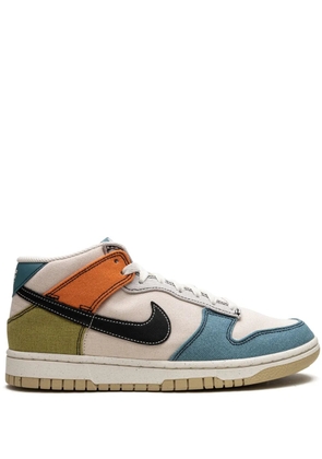 Nike Dunk Mid 'Pale Ivory/Multicolor' sneakers - White