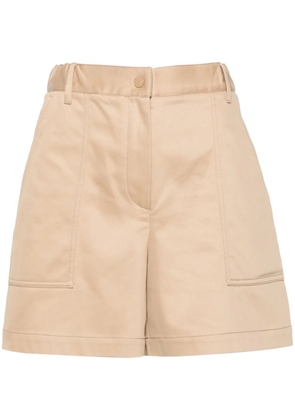 Moncler logo-patch garbadine shorts - Brown