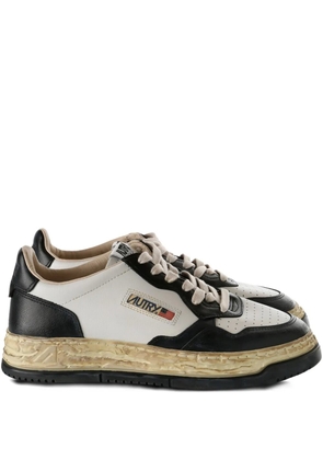 Maison MIHARA YASUHIRO x Autry leather-panelled platform sneakers - White