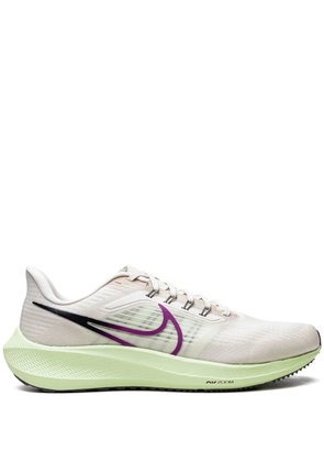 Nike Air Zoom Pegasus 39 sneakers - White