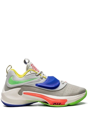 Nike Zoom Freak 3 'Primary Colors' sneakers - Grey