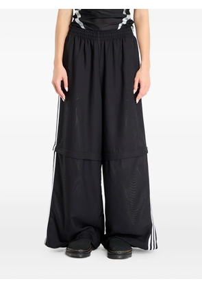 adidas Teamgeist stripe detail trousers - Black