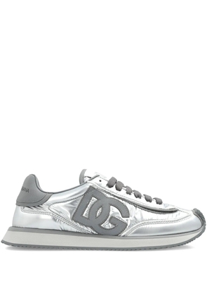 Dolce & Gabbana logo-patch metallic sneakers - Grey