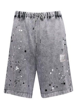 Maison MIHARA YASUHIRO embellished shorts - Grey