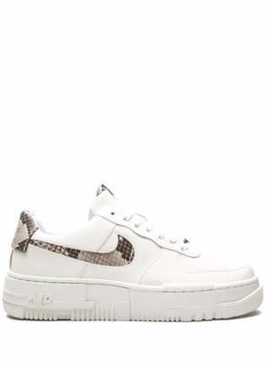Nike Air Force 1 Pixel 'Snakeskin' sneakers - White