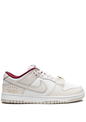 Nike Dunk Low 'Just Do It' sneakers - White
