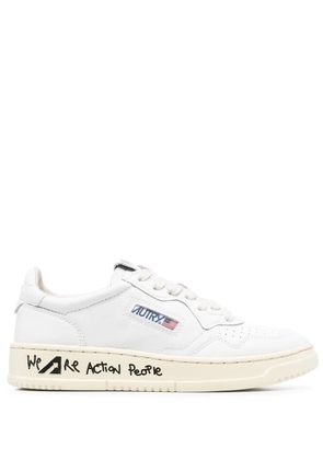 Autry logo-patch sneakers - White