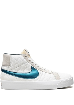 Nike SB Blazer Mid 'Eric Koston' sneakers - White