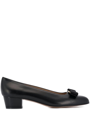 Ferragamo Vara bow pumps - Black