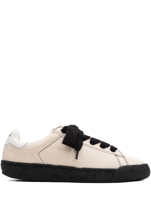 General Scale. canvas low-top sneakers - White