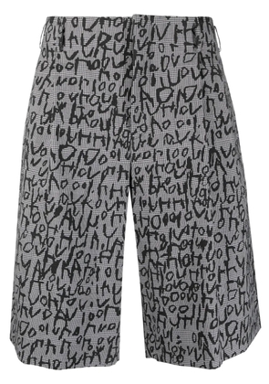 Comme des Garçons Homme Plus text-print plaid-check tailored shorts - Grey