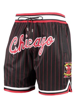 Mitchell & Ness pinstripe drawstring shorts - Black