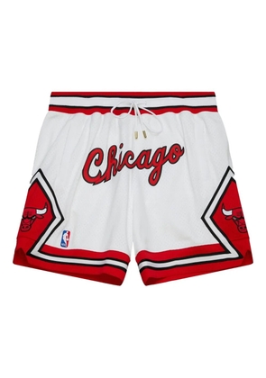Mitchell & Ness x Just Don Chicago Bulls shorts - White