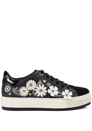Kurt Geiger London floral-appliqué studded sneakers - Black