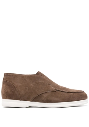 Doucal's Chukka round-toe suede loafers - Brown