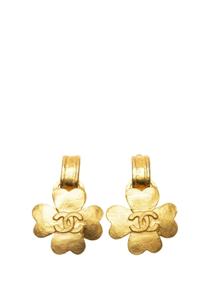 CHANEL Pre-Owned 1995 Gold Plated CC Clover Clip on Earrings costume earrings