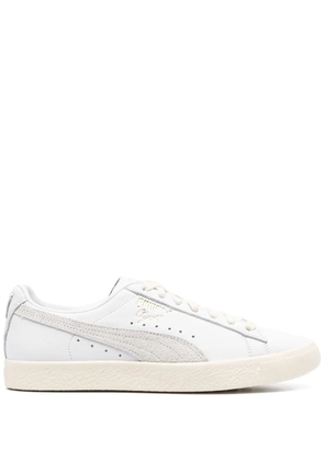 PUMA Clyde Base low-top sneakers - White