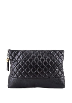 CHANEL Pre-Owned Gabrielle O Case Quilted Aged Calfskin Large clutch bag - Black