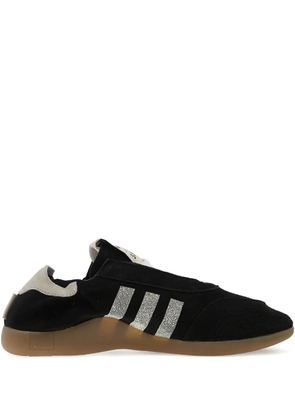 adidas x Song For The Mute Taekwondo Mei suede sneakers - Black