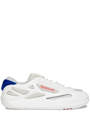 Reebok LTD Club C logo-patch sneakers - White