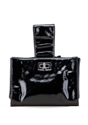CHANEL Pre-Owned 2006-2008 Patent Mademoiselle Lock Convertible Wrist clutch bag - Black