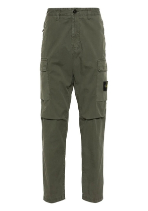 Stone Island Compass-badge slim-cut cargo trousers - Green
