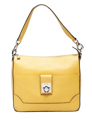 Celine Pre-Owned 2000s logo-plaque leather shoulder bag - Yellow
