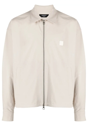 SONGZIO logo-patch zip-up shirt jacket - Brown