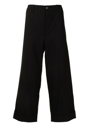 Ports V slogan-print cropped trousers - Black