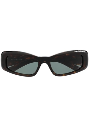 Balenciaga Eyewear logo-print detail sunglasses - Brown