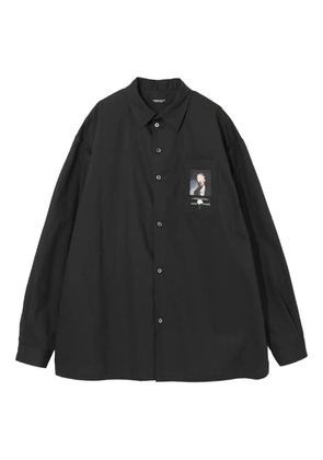 Undercover portrait-print shirt - Black
