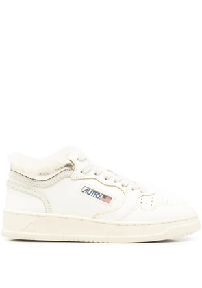 Autry logo-detail lace-up sneakers - Neutrals