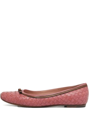 Bottega Veneta Pre-Owned Intrecciato-leather bow ballet flats - Pink
