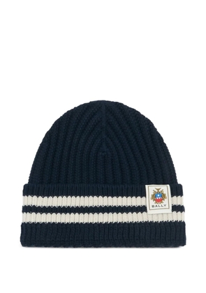 Bally logo-patch striped beanie - Blue