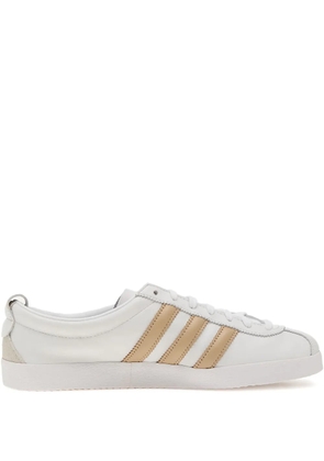 adidas three-stripe sneakers - White