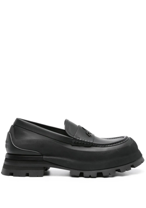 Alexander McQueen Seal-logo leather loafers - Black