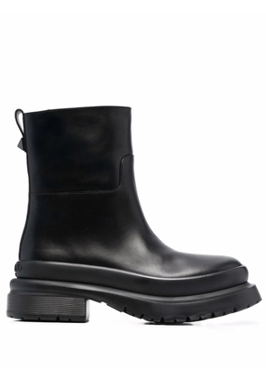 Valentino Garavani Rockstud almond-toe ankle boots - Black