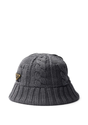 Prada cable-knit logo bucket hat - Grey