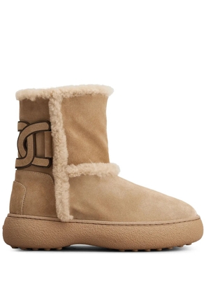 Tod's logo-patch suede boots - Neutrals