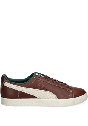PUMA Clyde leather lace-up sneakers - Brown